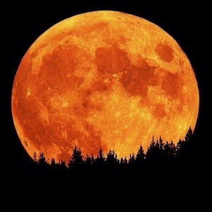 red moon